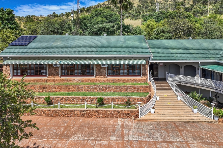 7 Bedroom Property for Sale in Waterkloof A H North West